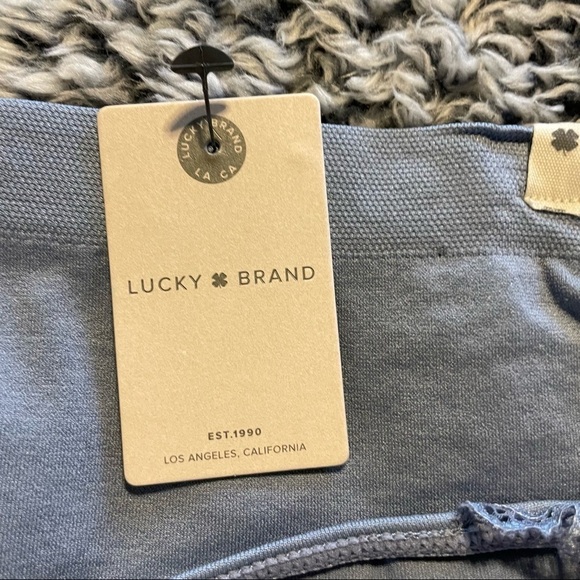 ✅HOST Pick✅ Lucky Brand Seamless Hipsters, Pack of 3, Medium - Picture 5 of 11
